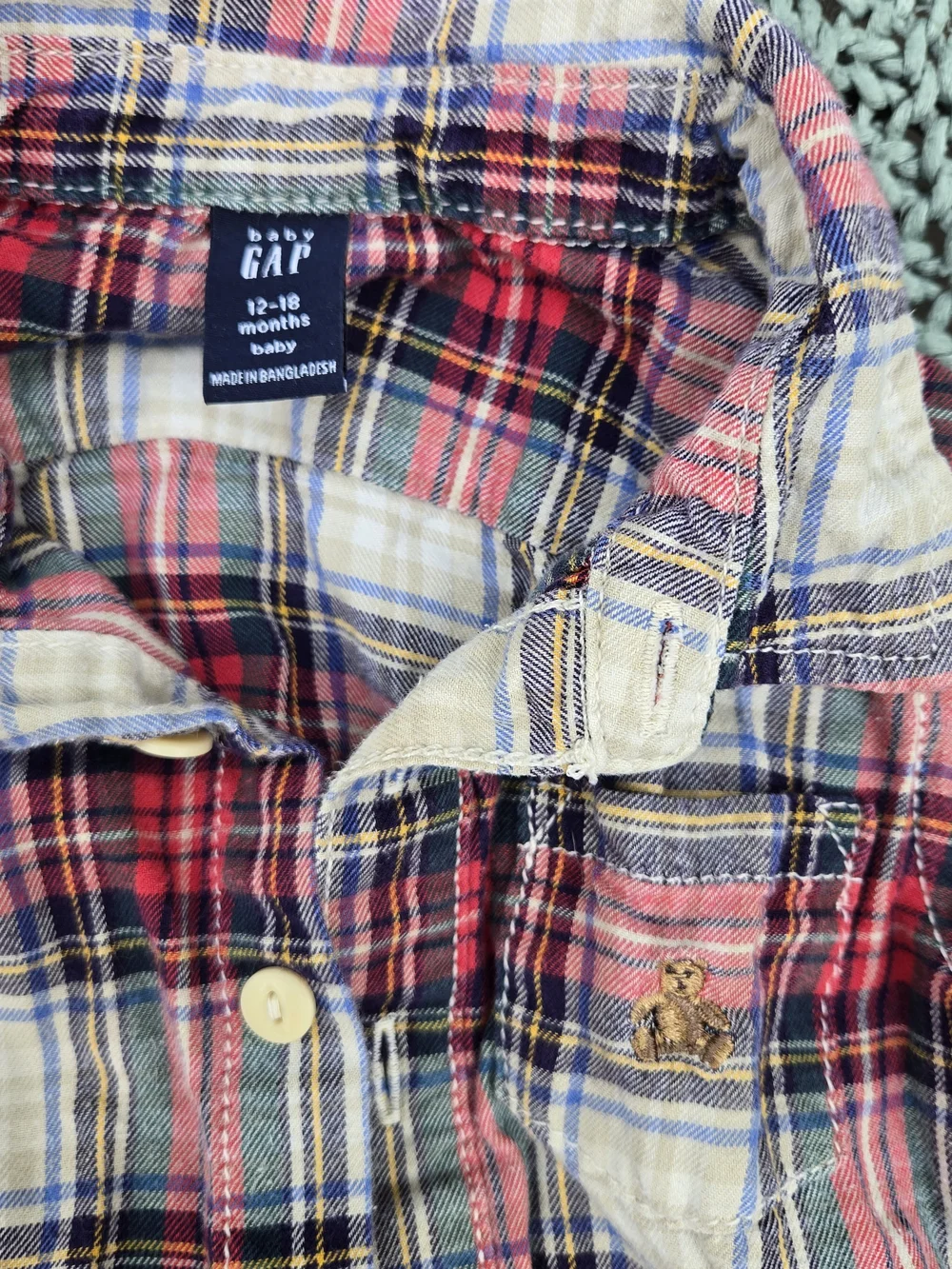 GAP plaid button